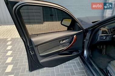 Седан BMW 3 Series 2014 в 