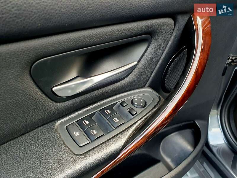 Седан BMW 3 Series 2014 в Кропивницькому