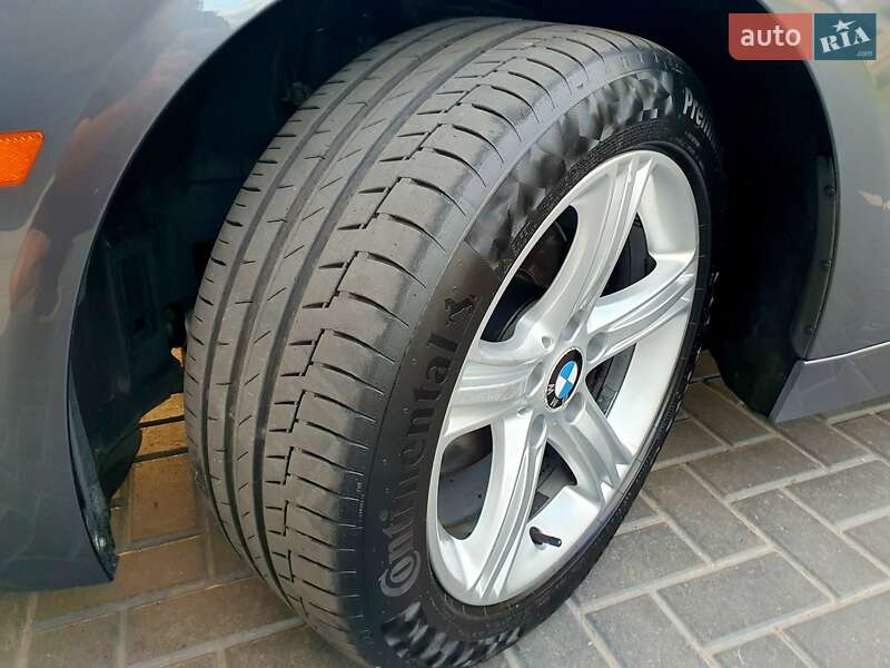 Седан BMW 3 Series 2014 в Кропивницькому