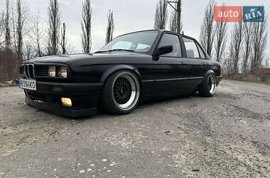 Седан BMW 3 Series 1987 в Вінниці