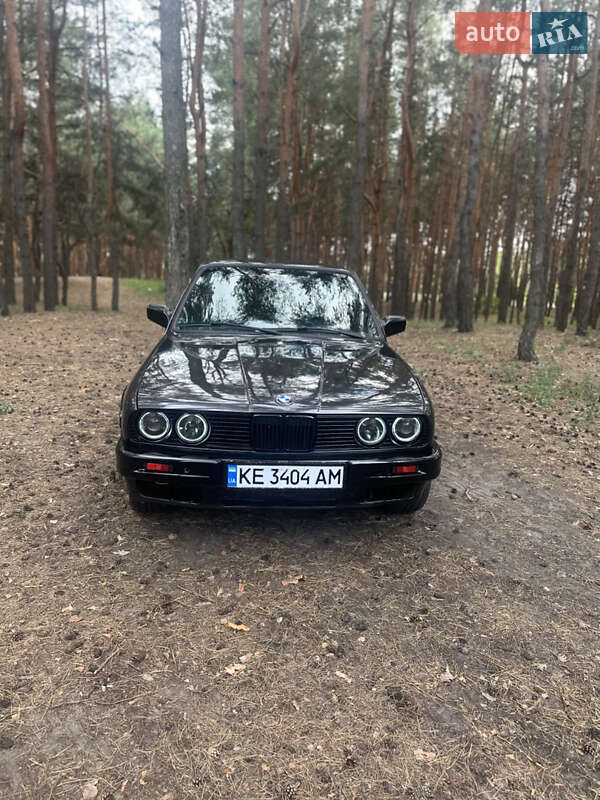 Седан BMW 3 Series 1986 в Каменском фото 16 Седан BMW 3 Series 1986 в Каменском