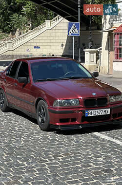 Седан BMW 3 Series 1995 в Одессе