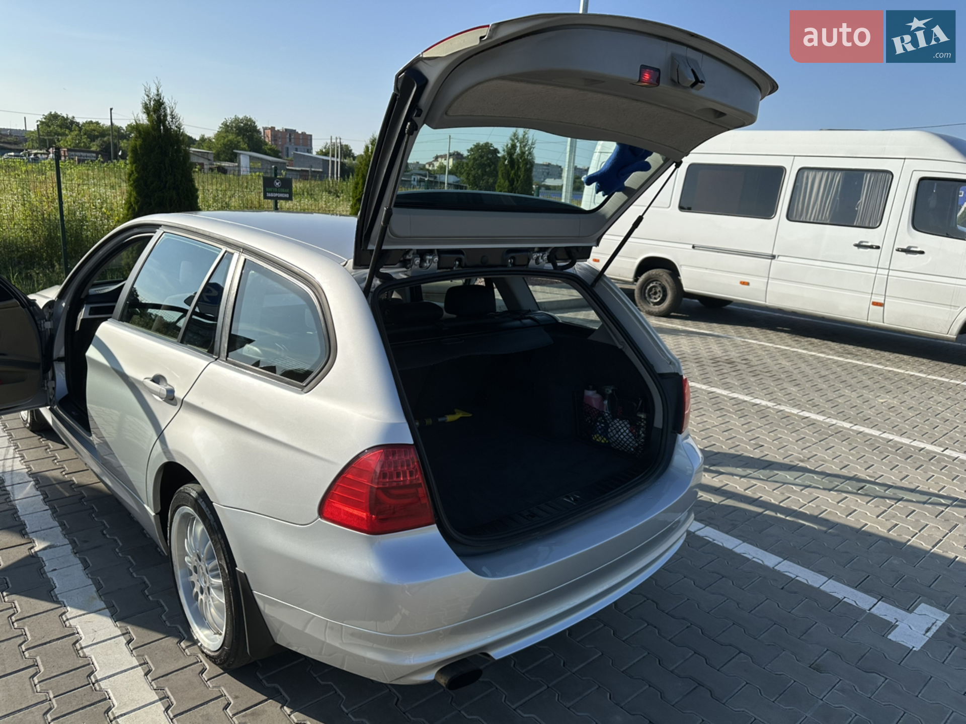 2011 BMW 3er - мініатюра 4
