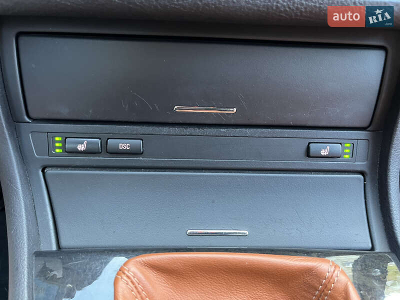 Седан BMW 3 Series 2004 в Ивано-Франковске