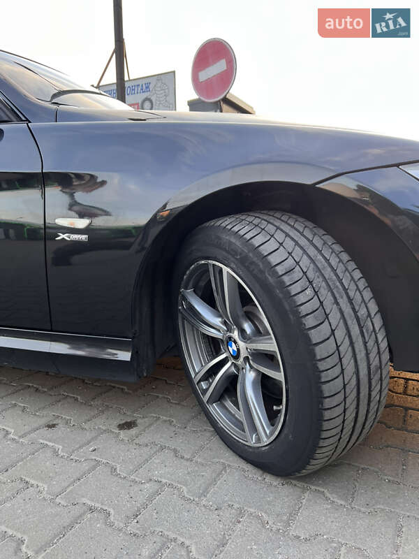 Седан BMW 3 Series 2011 в Броварах