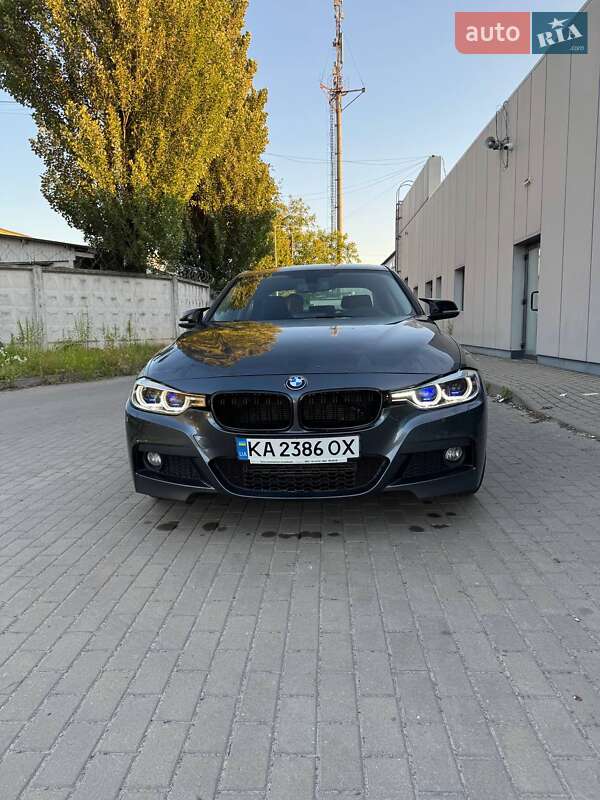 BMW 3 Series 2012