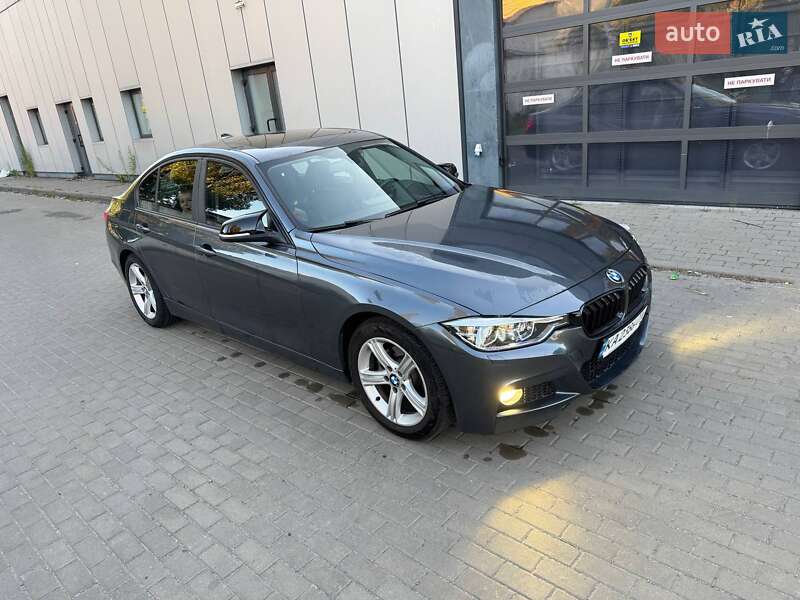 Седан BMW 3 Series 2012 в Киеве