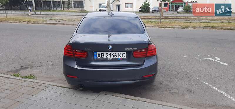 Седан BMW 3 Series 2013 в Виннице