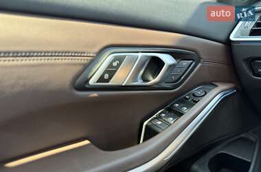 Седан BMW 3 Series 2022 в 