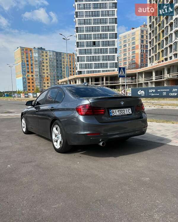 Седан BMW 3 Series 2013 в Тернополе