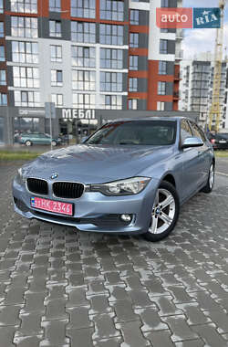Седан BMW 3 Series 2015 в Луцьку