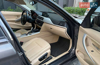 Седан BMW 3 Series 2013 в 
