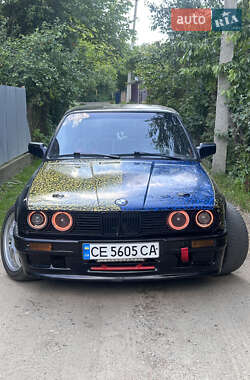 Седан BMW 3 Series 1988 в Чернівцях