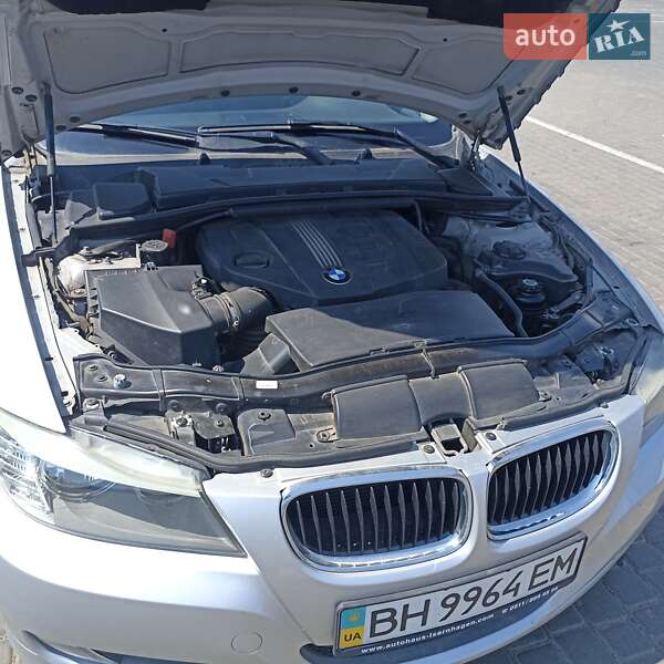Универсал BMW 3 Series 2010 в Одессе фото 5 Универсал BMW 3 Series 2010 в Одессе