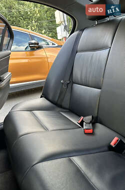 Седан BMW 3 Series 2006 в 