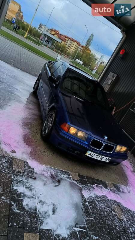 Седан BMW 3 Series 1996 в Ужгороде