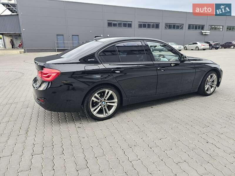 Седан BMW 3 Series 2016 в Хмельницькому