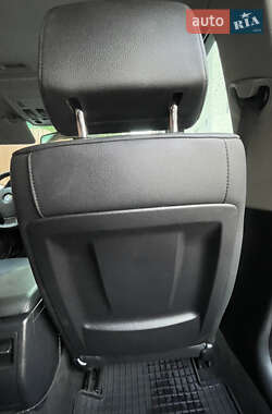 Седан BMW 3 Series 2009 в 
