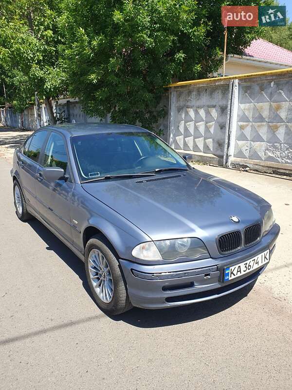 Седан BMW 3 Series 1998 в Одессе