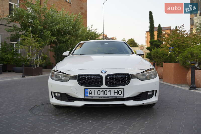 Седан BMW 3 Series 2015 в Білій Церкві