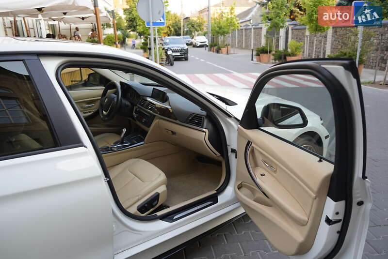 Седан BMW 3 Series 2015 в Білій Церкві