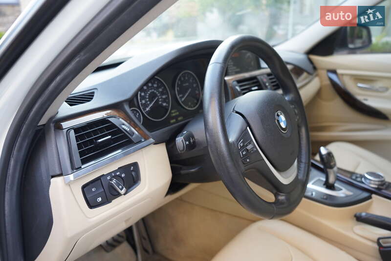 Седан BMW 3 Series 2015 в Білій Церкві