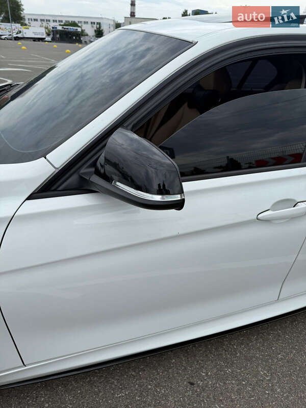 Седан BMW 3 Series 2013 в Киеве