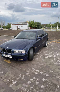 Седан BMW 3 Series 1994 в Теофиполе