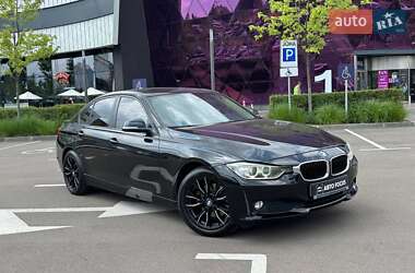Седан BMW 3 Series 2013 в Киеве