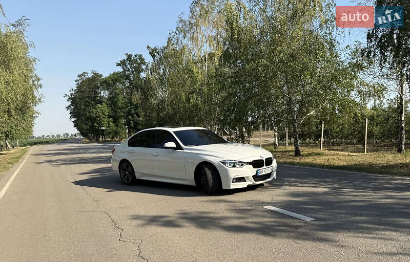 Седан BMW 3 Series 2016 в Днепре