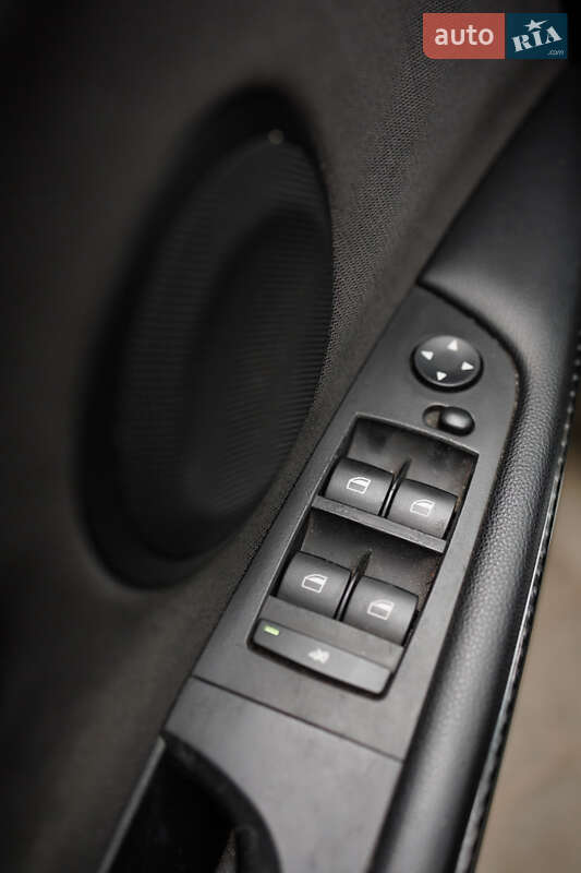 Универсал BMW 3 Series 2005 в Львове фото 38 Универсал BMW 3 Series 2005 в Львове