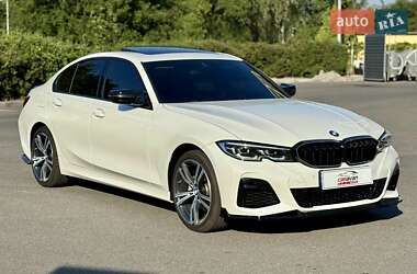 Седан BMW 3 Series 2019 в 