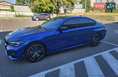 Седан BMW 3 Series 2022 в Киеве