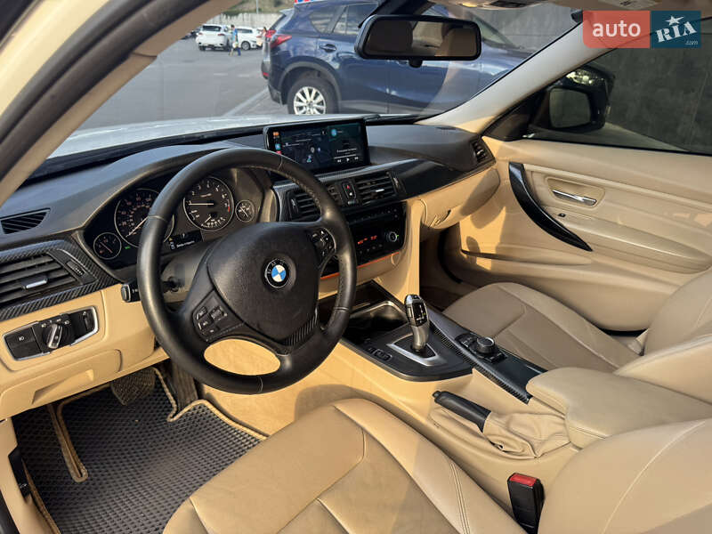 Седан BMW 3 Series 2012 в Києві