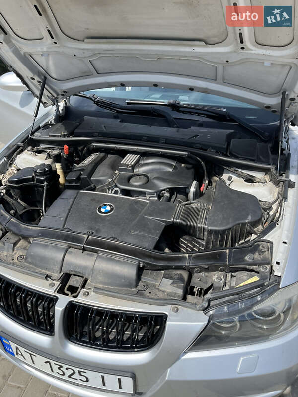 Седан BMW 3 Series 2006 в Ивано-Франковске