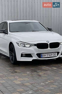 Седан BMW 3 Series 2016 в Львове
