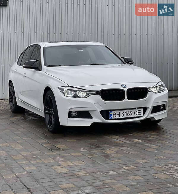 BMW 3 Series 2016