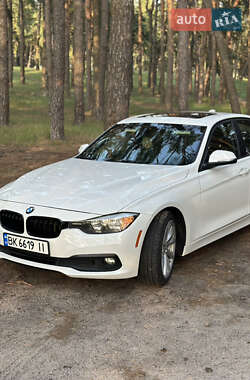 Седан BMW 3 Series 2015 в Сумах