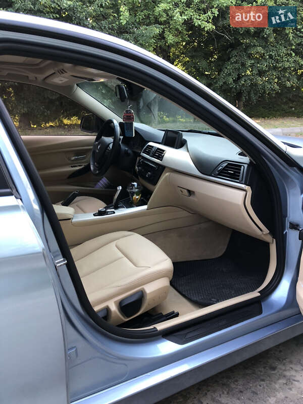 Седан BMW 3 Series 2014 в Ровно фото 11 Седан BMW 3 Series 2014 в Ровно