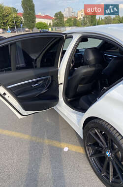 Седан BMW 3 Series 2017 в 