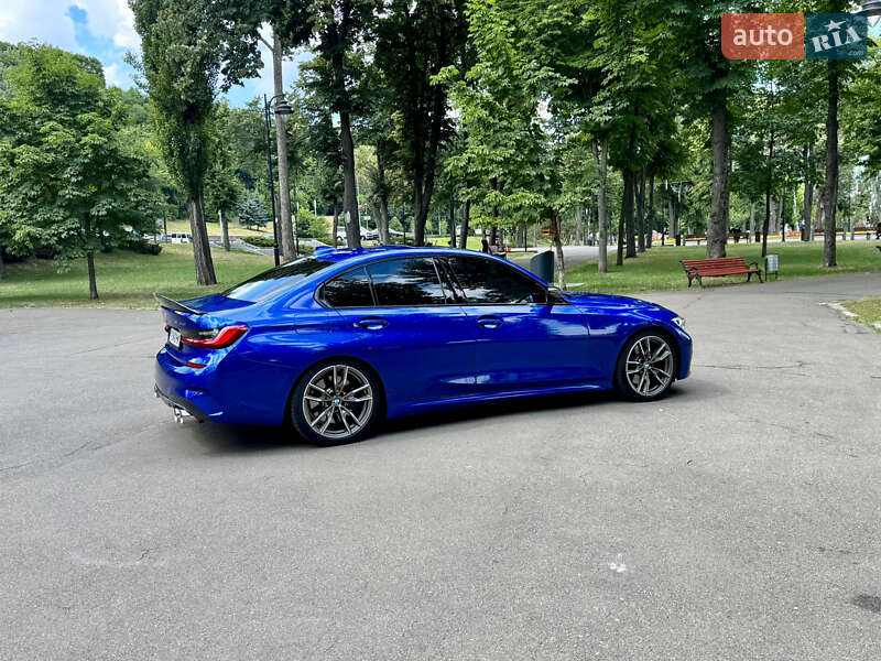 Седан BMW 3 Series 2019 в Києві