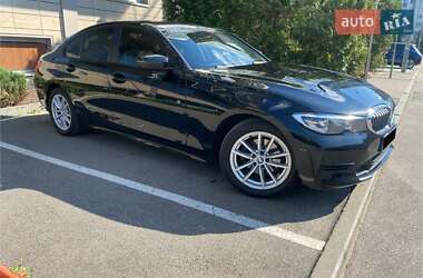Седан BMW 3 Series 2020 в Києві