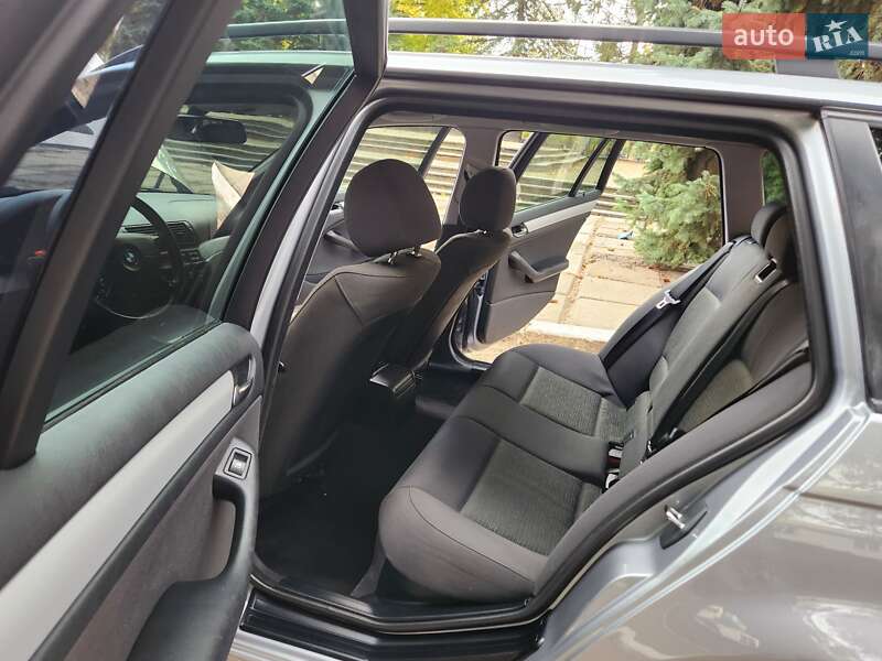 Універсал BMW 3 Series 2004 в Києві фото 17 Універсал BMW 3 Series 2004 в Києві