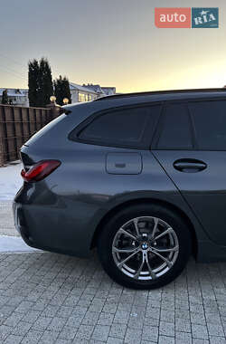 Универсал BMW 3 Series 2022 в 
