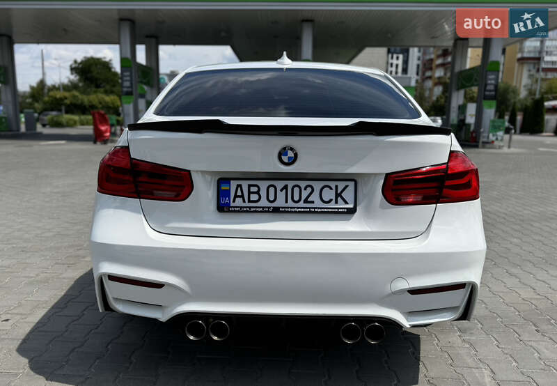 Седан BMW 3 Series 2016 в Вінниці