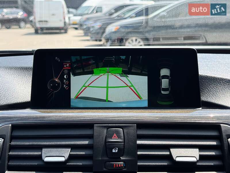 Седан BMW 3 Series 2015 в Киеве
