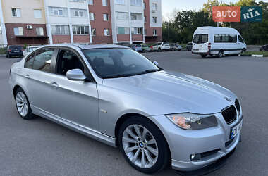 Седан BMW 3 Series 2011 в Харкові