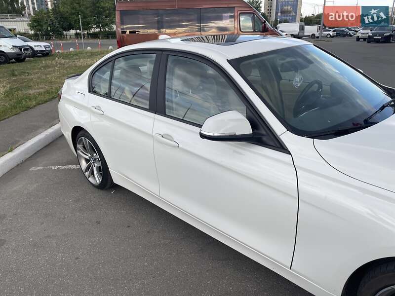 Седан BMW 3 Series 2012 в Києві