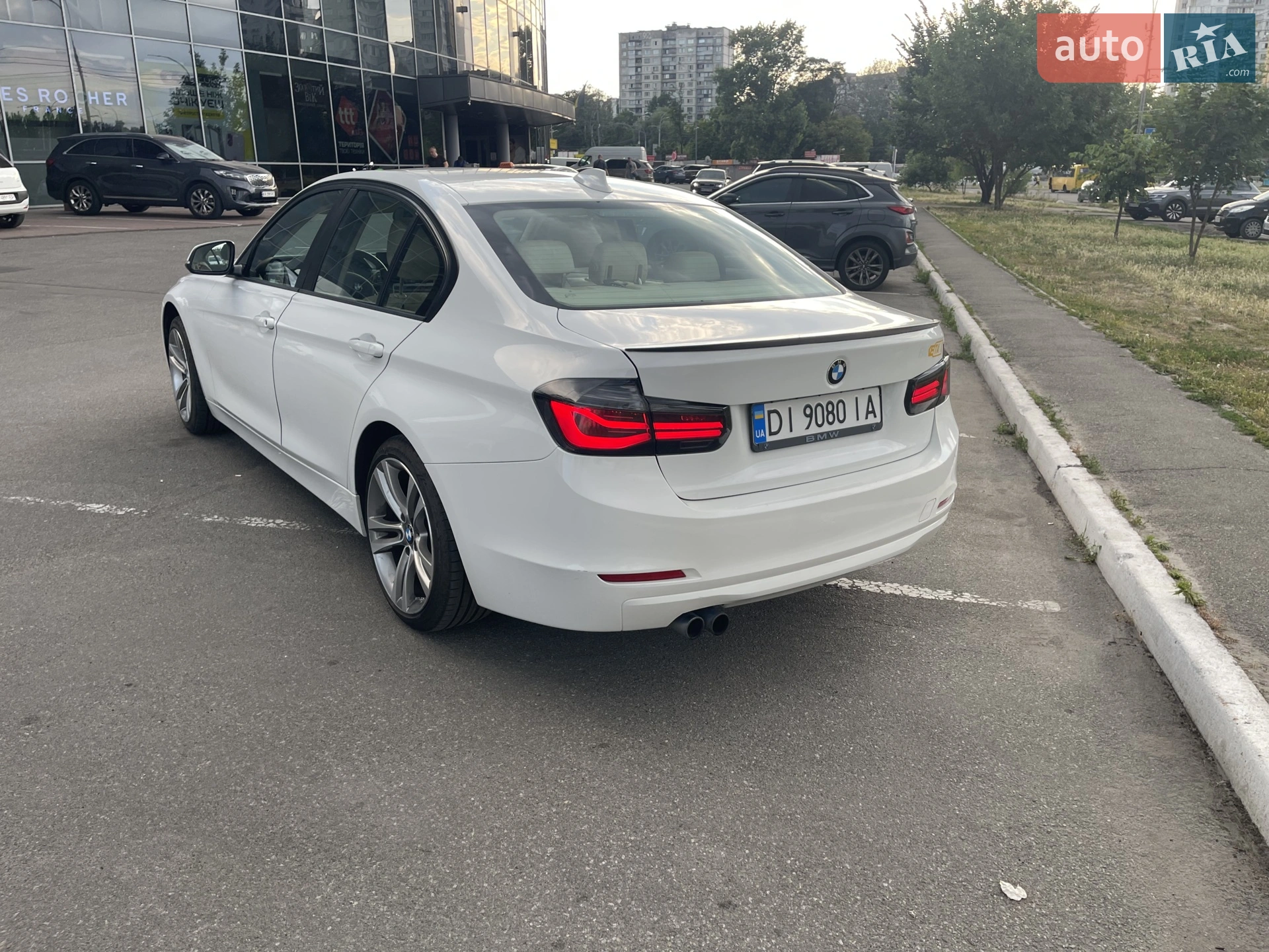 2012 BMW 3er - мініатюра 23