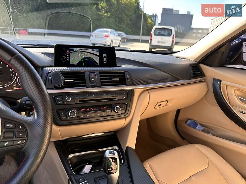Седан BMW 3 Series 2015 в Киеве